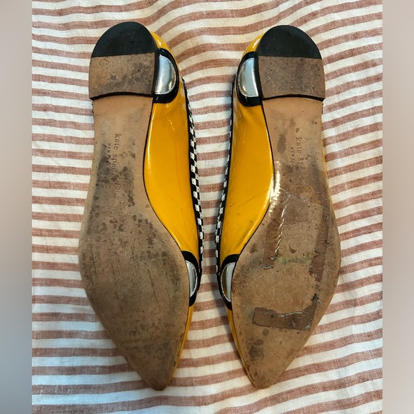 Kate Spade Taxi Flats - 9.5 - Picture 3 of 5